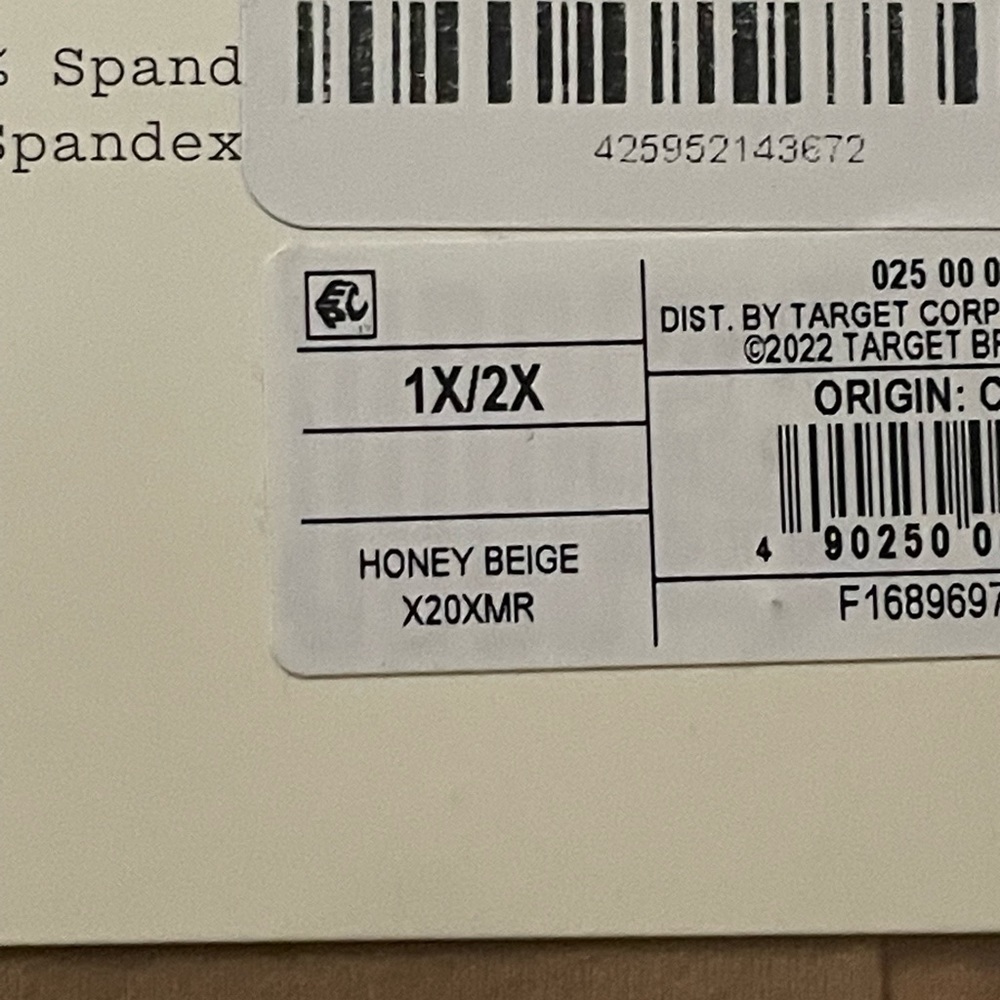 A new day Sheer Hosiery Light Shine 20 diner nude plus size 1x/2x - Picture 3 of 6